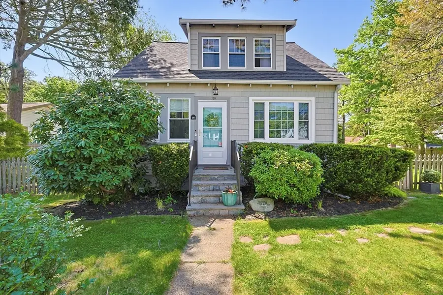 38 Sentinel St, Stoughton, MA 02072 - #2