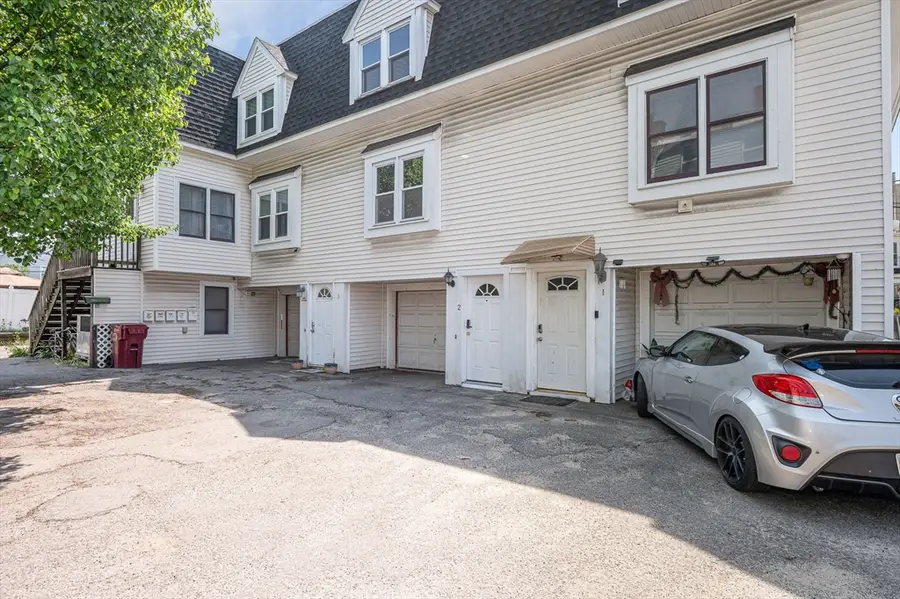 54 Gates St #2, Lowell, MA 01851 - #2