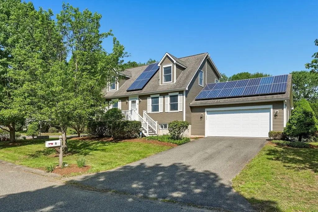 5 Poets Corner Rd, Amherst, MA 01002 - #1