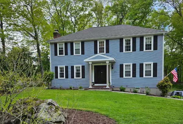 271 Cliff Drive, North Attleboro, MA 02760