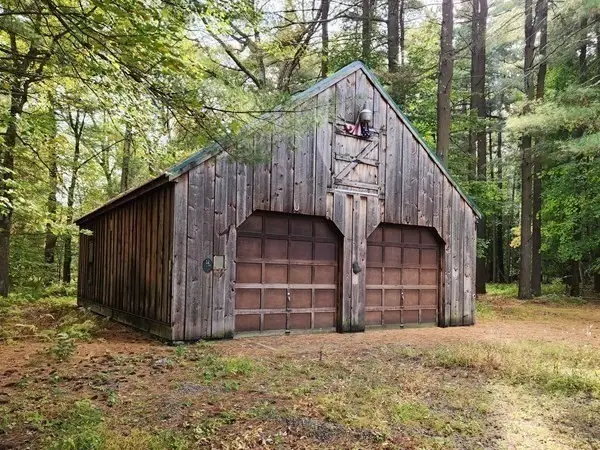 284 Maple St, East Longmeadow, MA 01028 - #2