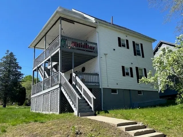 32 Main St, Spencer, MA 01562 - #3