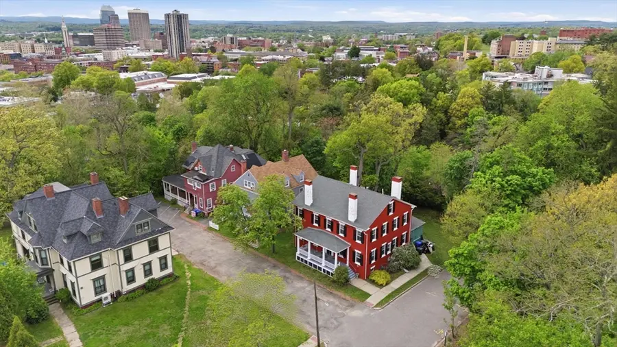 48 Madison Ave, Springfield, MA 01105 - #2
