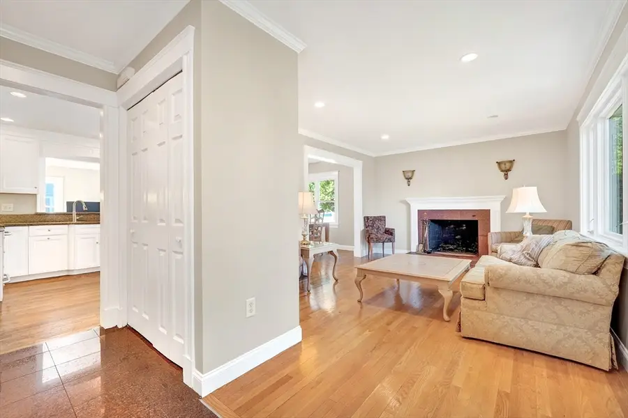 59 Ellis Street, Westwood, MA 02090 - #3