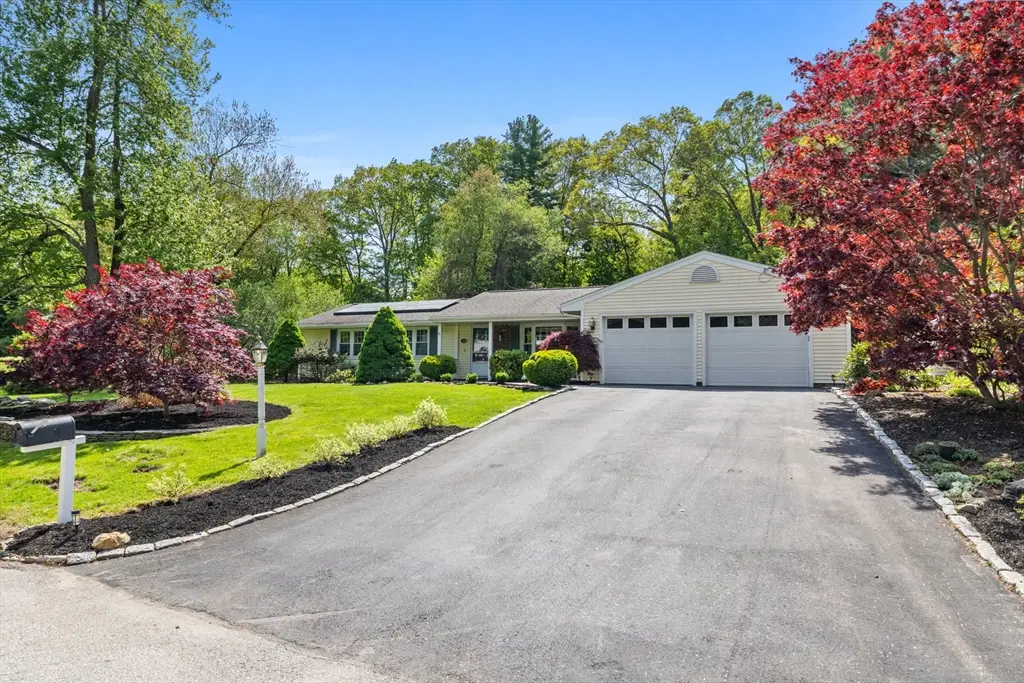 12 Burton Farm Dr, Andover, MA 01810 - #1