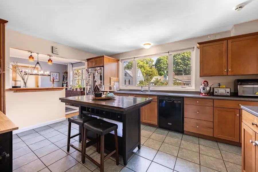20 Westvale Rd, Medford, MA 02155 - #3