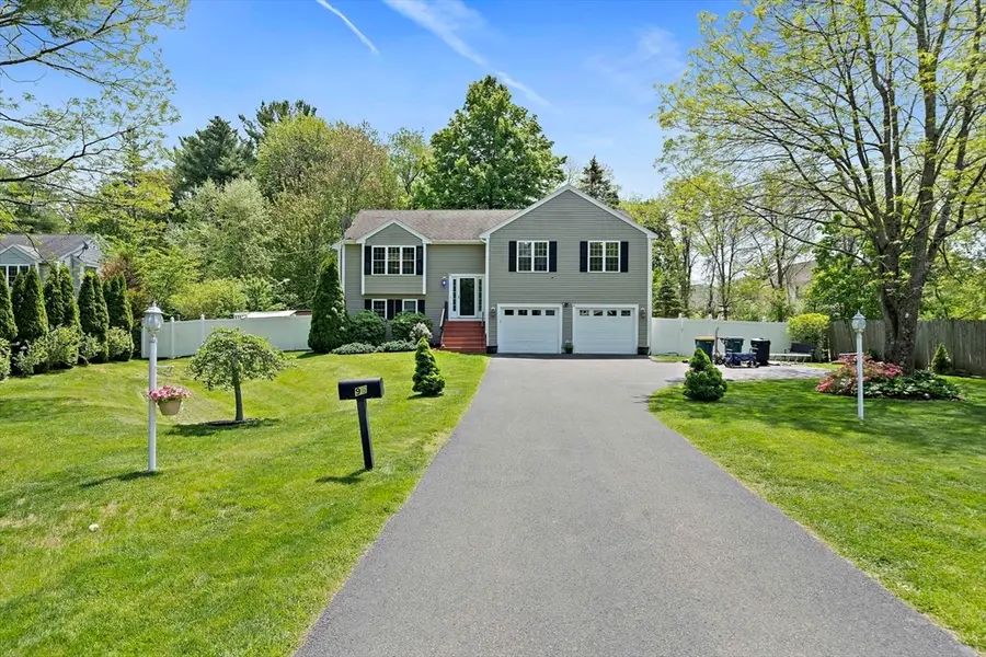 96 Central St, Abington, MA 02351 - #3