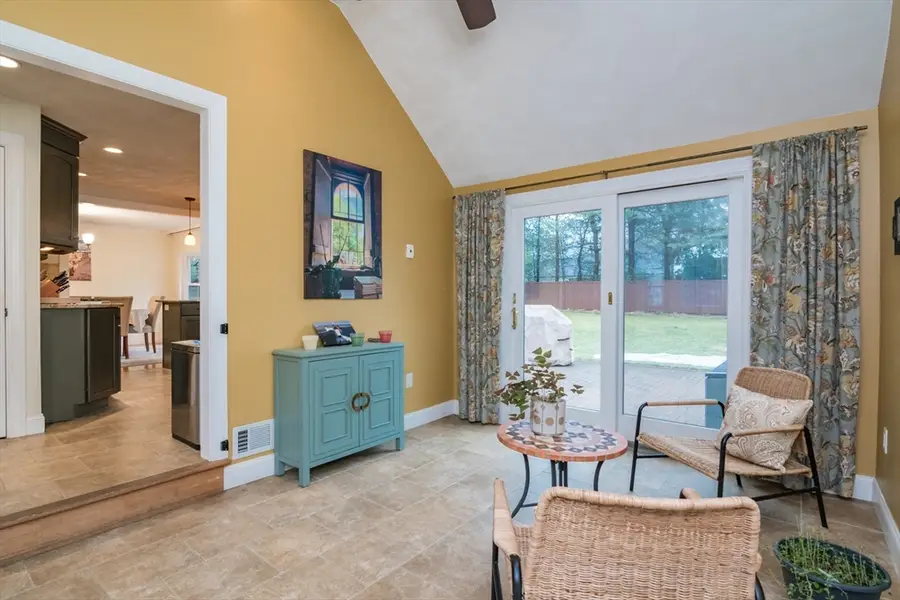 435 Converse, Longmeadow, MA 01106 - #2