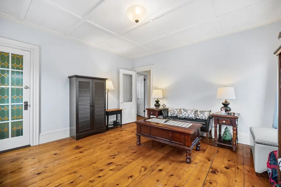 19 Trask St #1, Gloucester, MA 01930 - #3