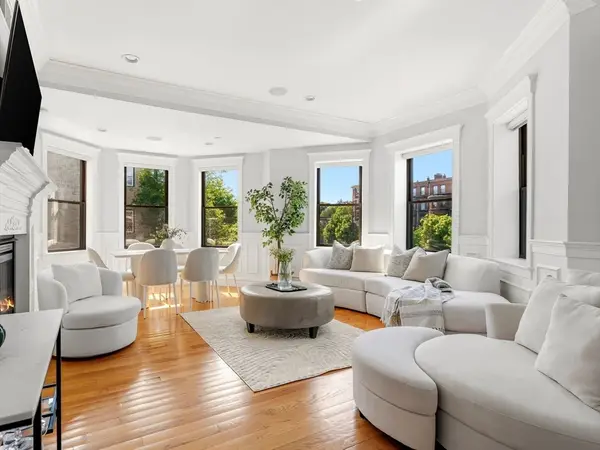 909 Beacon #4, Boston, MA 02215