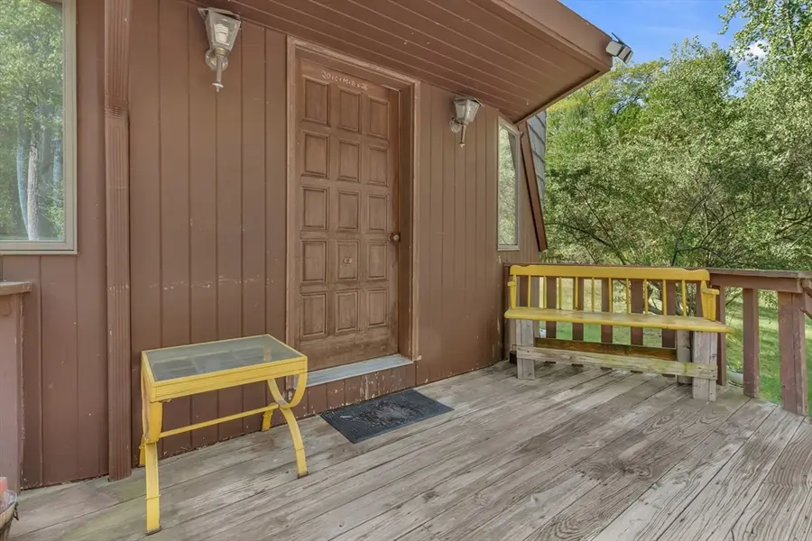 243 Oak St, Holliston, MA 01746 - #2