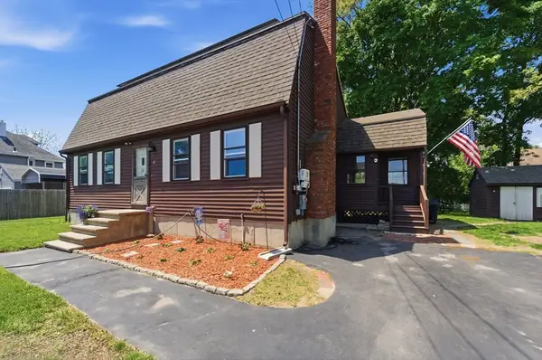 12 Allen St, Dracut, MA 01826