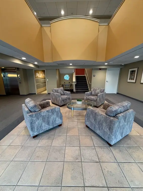 140 Railroad Ave #B111, Norwood, MA 02062 - #2