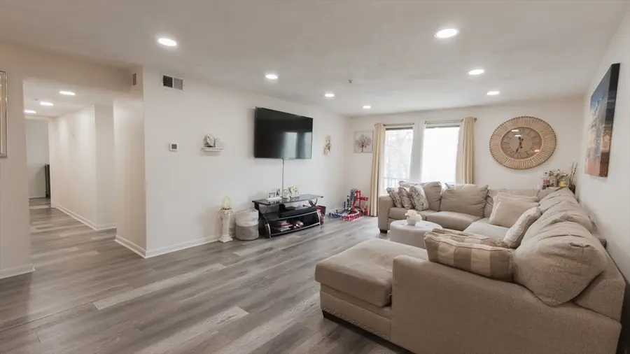 232 Canton St #206, Randolph, MA 02368 - #2