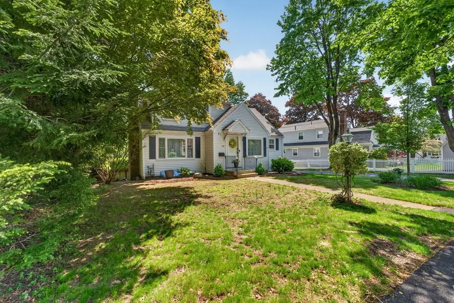 490 Webster St, Needham, MA 02494 - #3