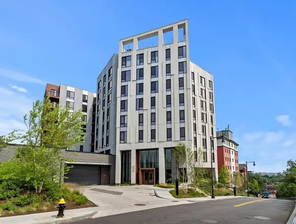 1515 Commonwealth Ave #610, Boston, MA 02135