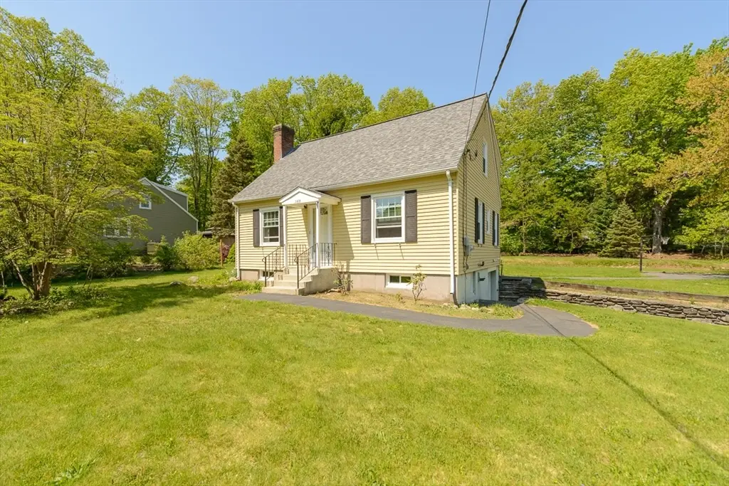 263 Highland St, Holden, MA 01520 - #1