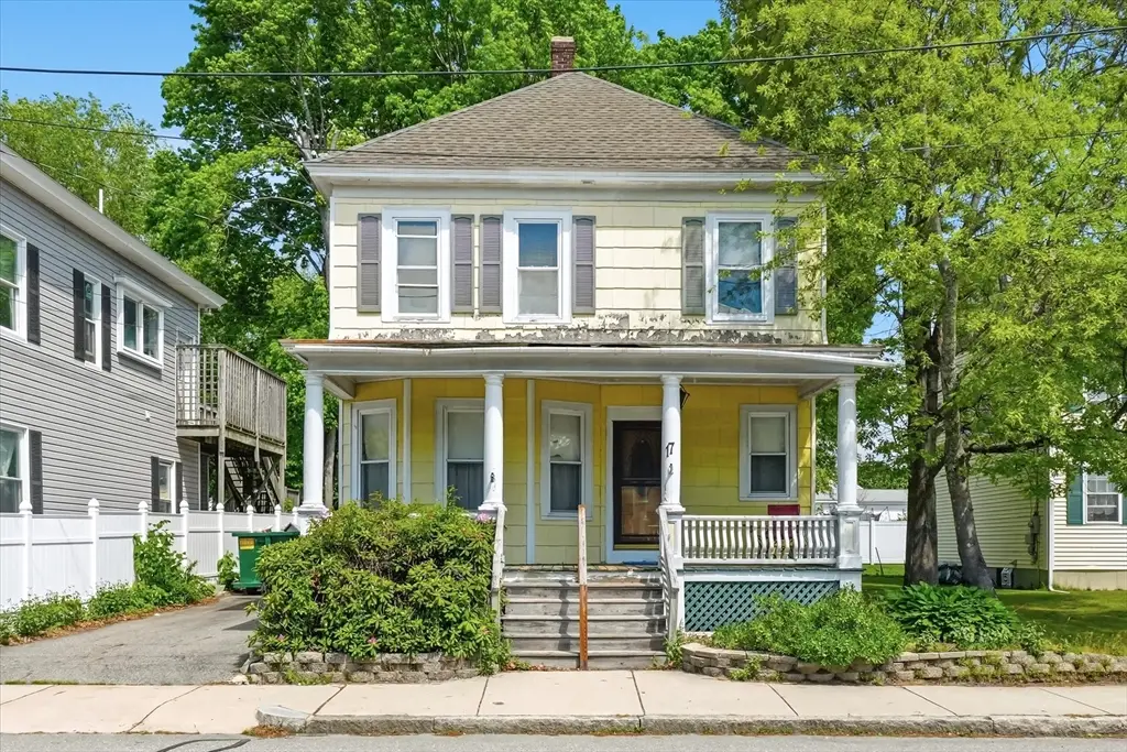 17 Wedge St, Lowell, MA 01851 - #1