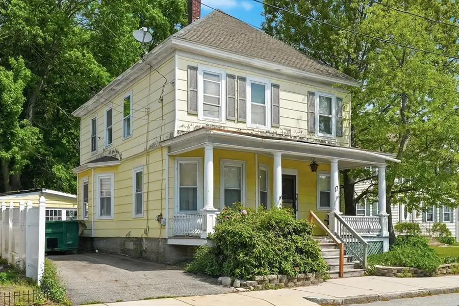 17 Wedge St, Lowell, MA 01851 - #3