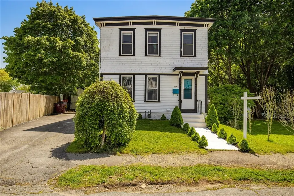 166 Center Avenue, Middleboro, MA 02346 - #1