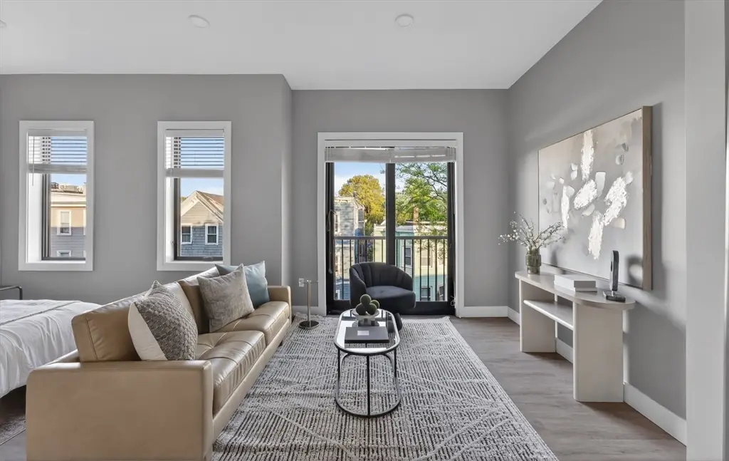 656 Saratoga #301, Boston, MA 02128 - #1