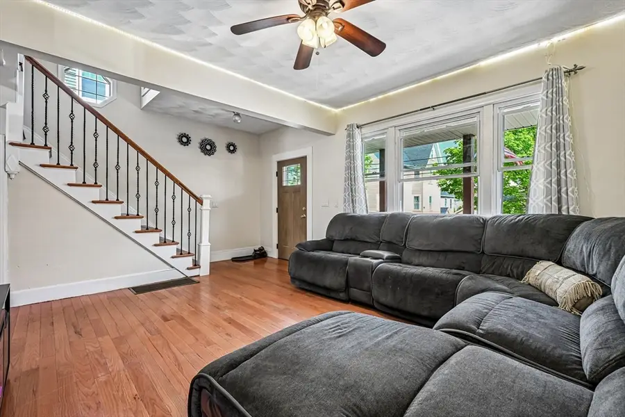 96 Cleveland Ave, Everett, MA 02149 - #2