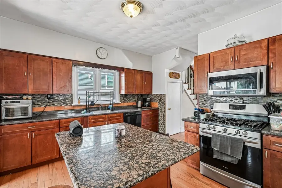 96 Cleveland Ave, Everett, MA 02149 - #3