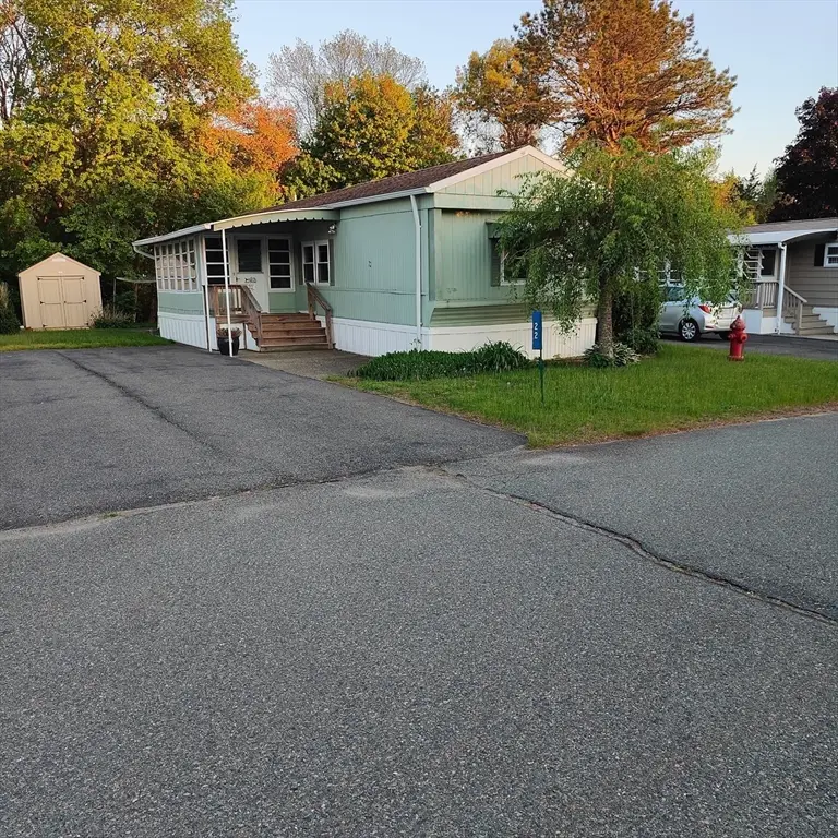 22 Thayer Dr, Taunton, MA 02780 - #2
