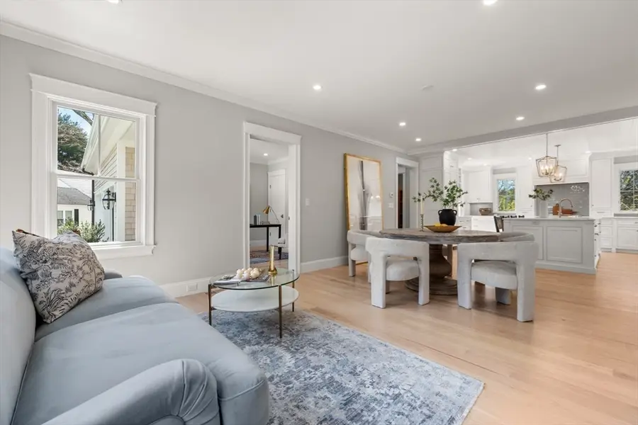 6 Revolutionary, Lexington, MA 02421 - #2