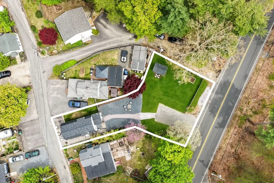 17 Woodbine Ave, Pembroke, MA 02359 - #3