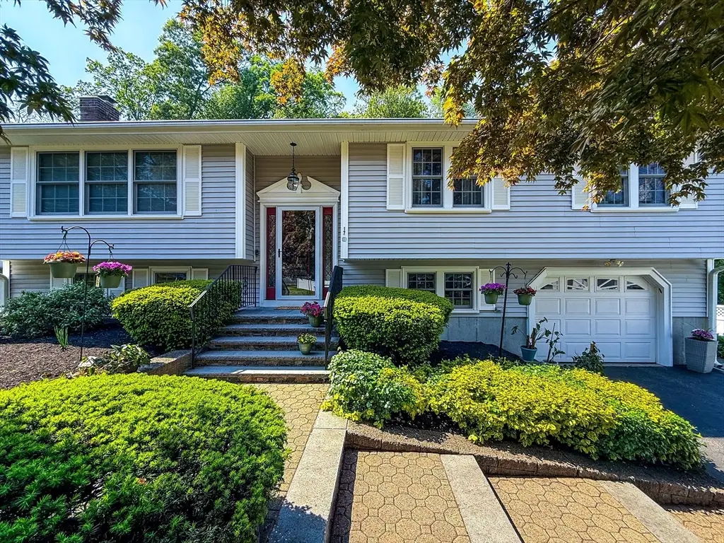 17 Robin Rd, Milford, MA 01757 - #1