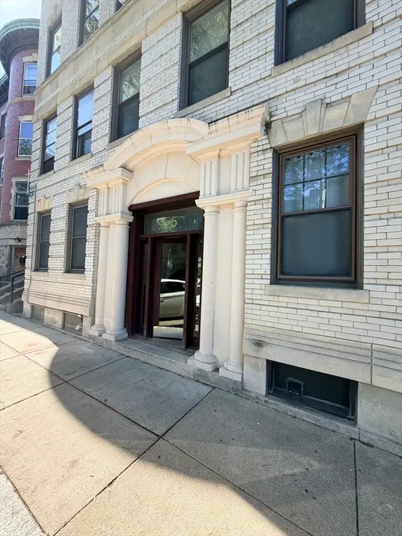 5 Braemore Rd #A, Boston, MA 02135 - #2