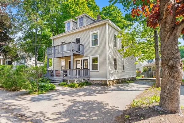 7 Winter St #D, Amesbury, MA 01913