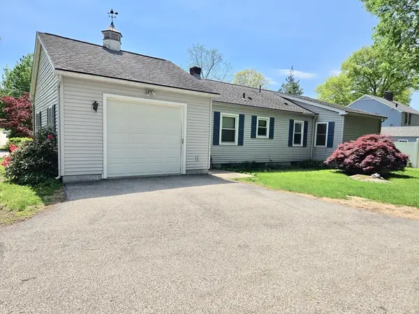 17 Cedar St, Southbridge, MA 01550