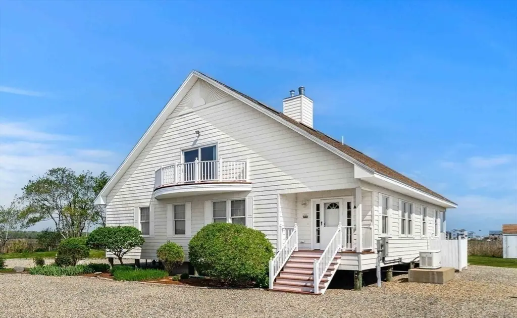 14 16th Street, Salisbury, MA 01952 - #1