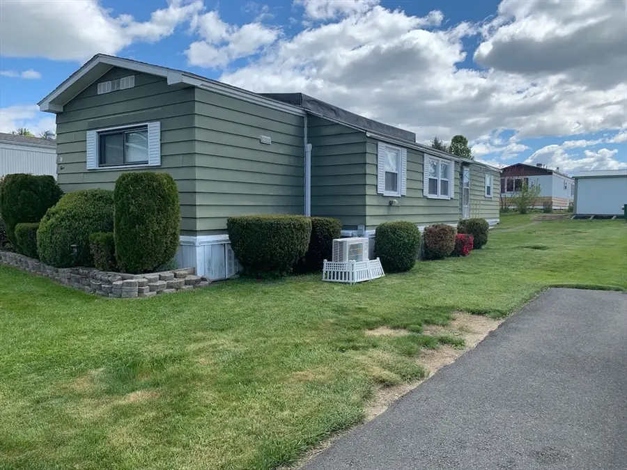 5 Fourth Ave, Westfield, MA 01085 - #2