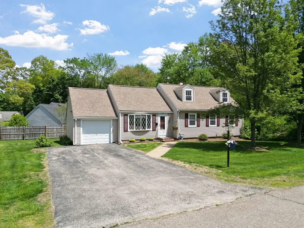 142 Bald Eagle Rd, Weymouth, MA 02190 - #1