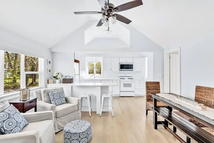 8 Patricia Ln, Harwich Port, MA 02646 - #3