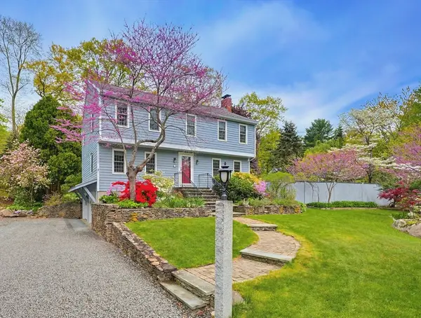 12 Irene Cir, Ashland, MA 01721