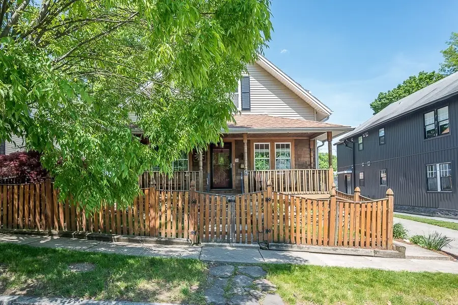 38 Gifford Dr, Worcester, MA 01606 - #3