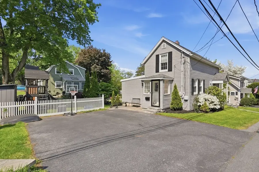 31 Houghton Street, Woburn, MA 01801 - #3