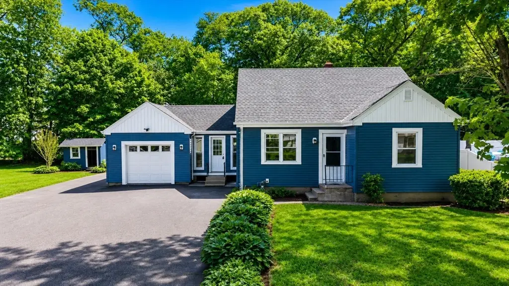 22 Balmoral Ct, Seekonk, MA 02771 - #1