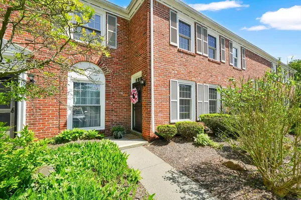 148 Jamestown Dr #148, Springfield, MA 01108