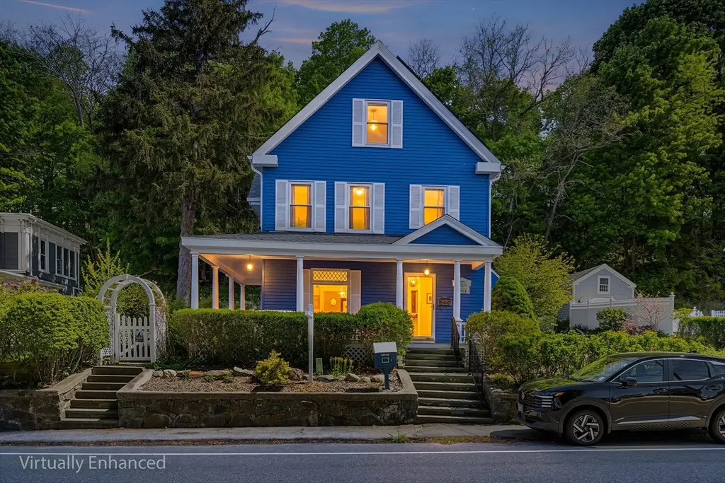 468 Main St, Amesbury, MA 01913 - #1