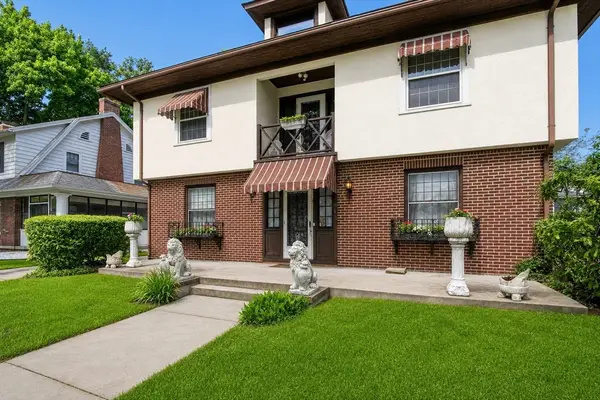 83 Kimberly Ave, Springfield, MA 01108