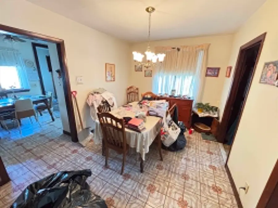 15 Jackson St, Newton, MA 02458 - #2