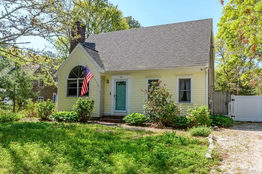 191 James Cir, Mashpee, MA 02649 - #1