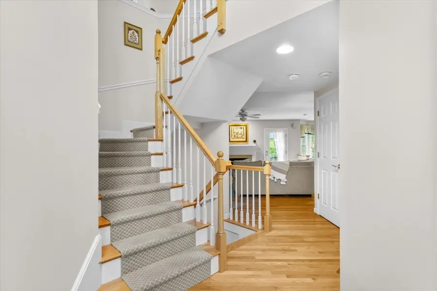 7 Whitney Circle, Natick, MA 01760 - #2