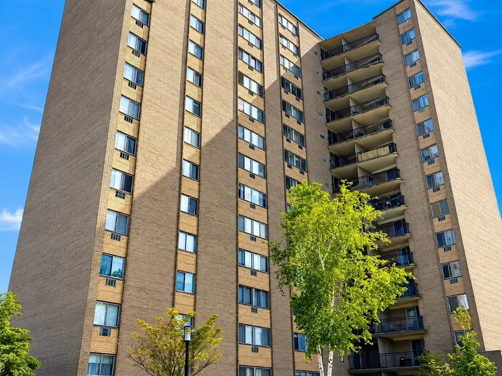 1025 Hancock St #2P, Quincy, MA 02169 - #1