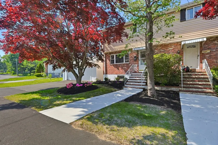 36 Raechel Rd #36, Randolph, MA 02368 - #3